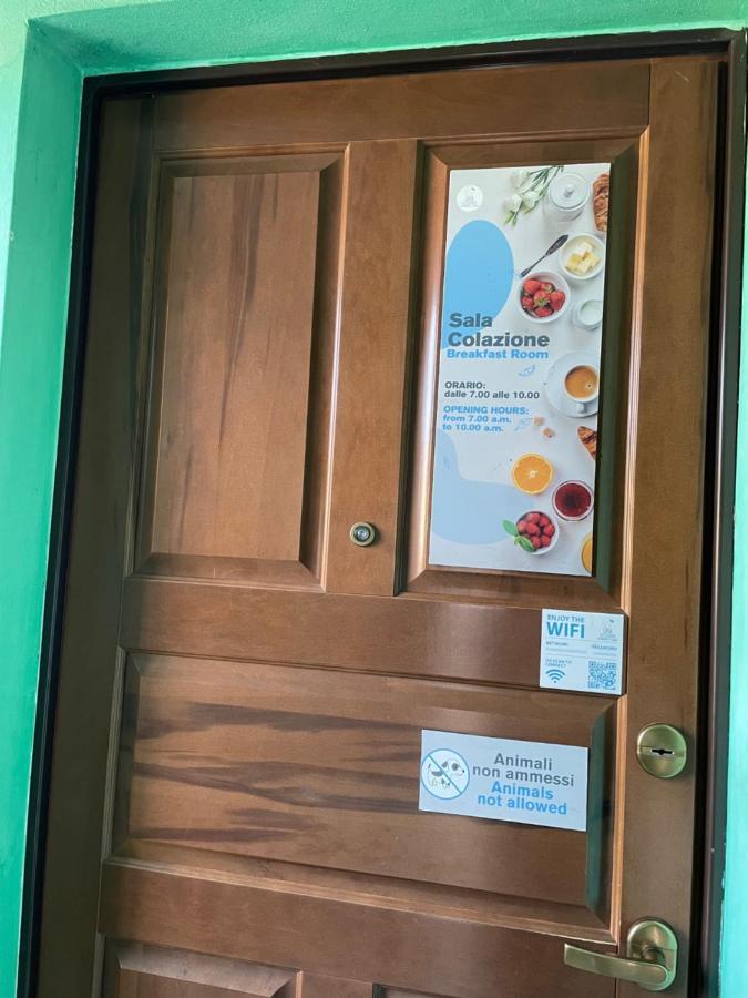 Casa Azzurra Camere Serravalle Sesia エクステリア 写真
