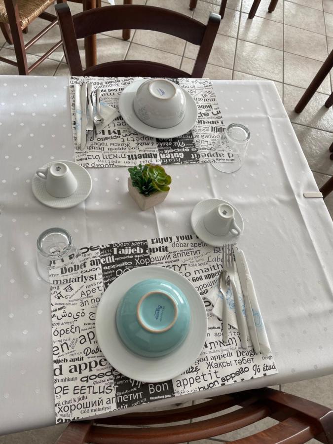 Casa Azzurra Camere Serravalle Sesia エクステリア 写真